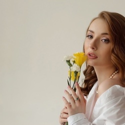Шлюха Кира 40709
