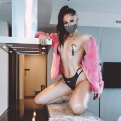 Шлюха Берта 37441 Шлюха Берта 37441