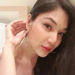 Шлюха Нана 39365