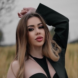 Шлюха Алеся 42121