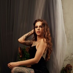 Шлюха Аврора 38301