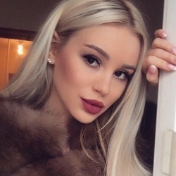 Шлюха КАТЯ 27159 Шлюха КАТЯ 27159