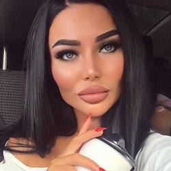 Шлюха КИРА 24337 Шлюха КИРА 24337